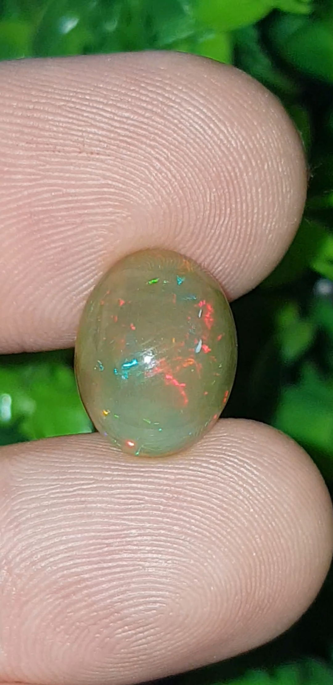 พลอย โอปอล Opal 3.84 กะรัต (Cts.) พลอยแท้ อัญมณีมงคลประจําวันเกิด เครื่องประดับพลอย