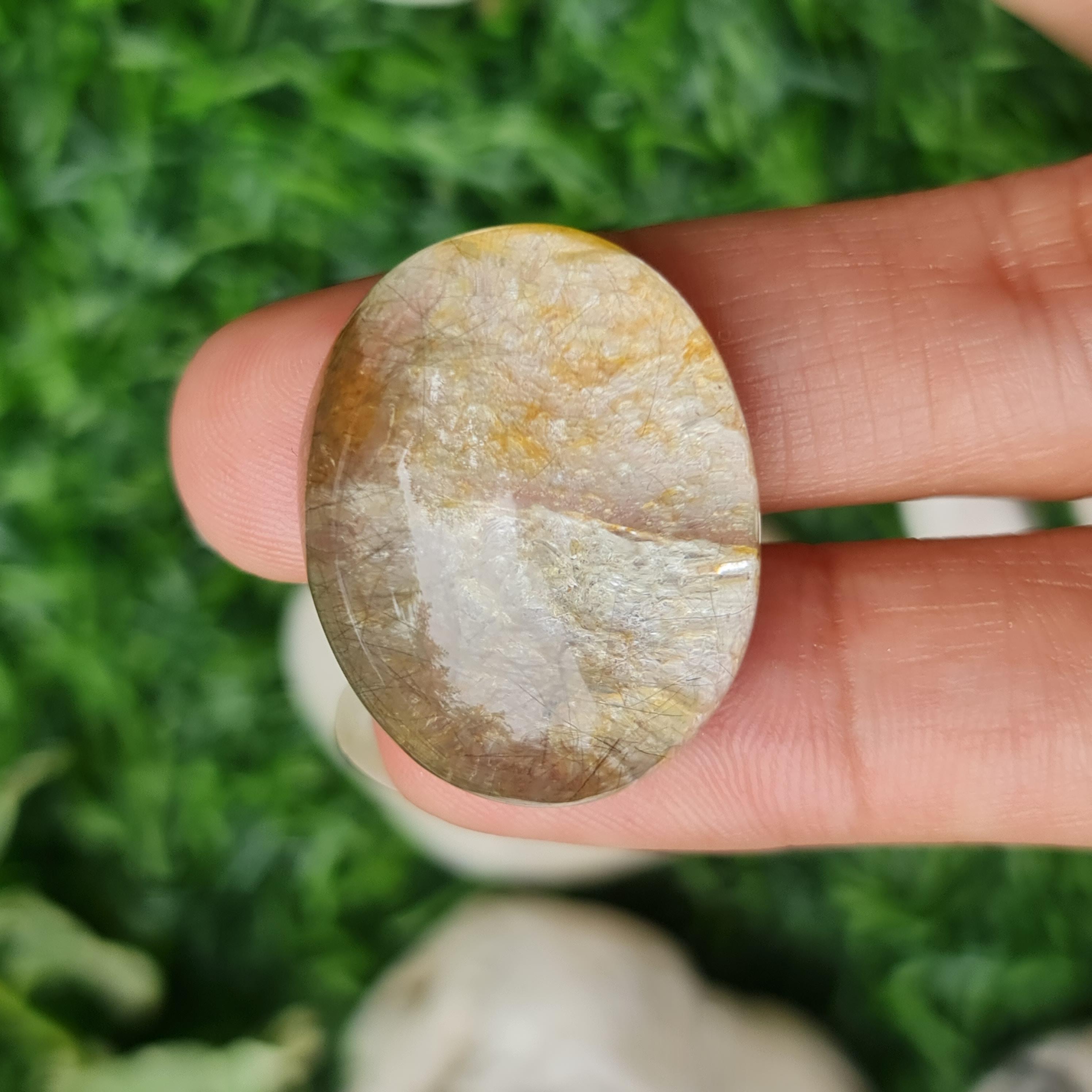โป่งข่าม ควอตซ์ Rutilated Quartz 61.87 กะรัต Cts. พลอยแท้ อัญมณีมงคลประจําวันเกิด เครื่องประดับพลอย