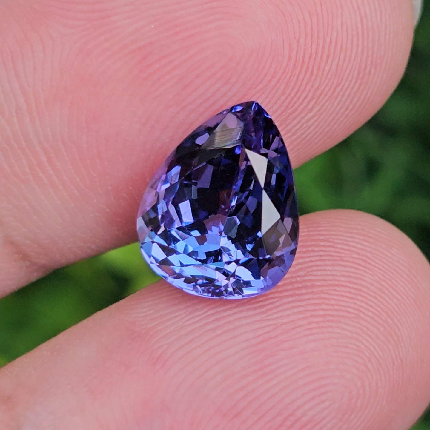 พลอย แทนซาไนท์ Tanzanite 5.30 กะรัต (Cts) พร้อมใบเซอร์ พลอยแท้อัญมณีมงคล ประจําวันเกิด เครื่องประดับพลอย