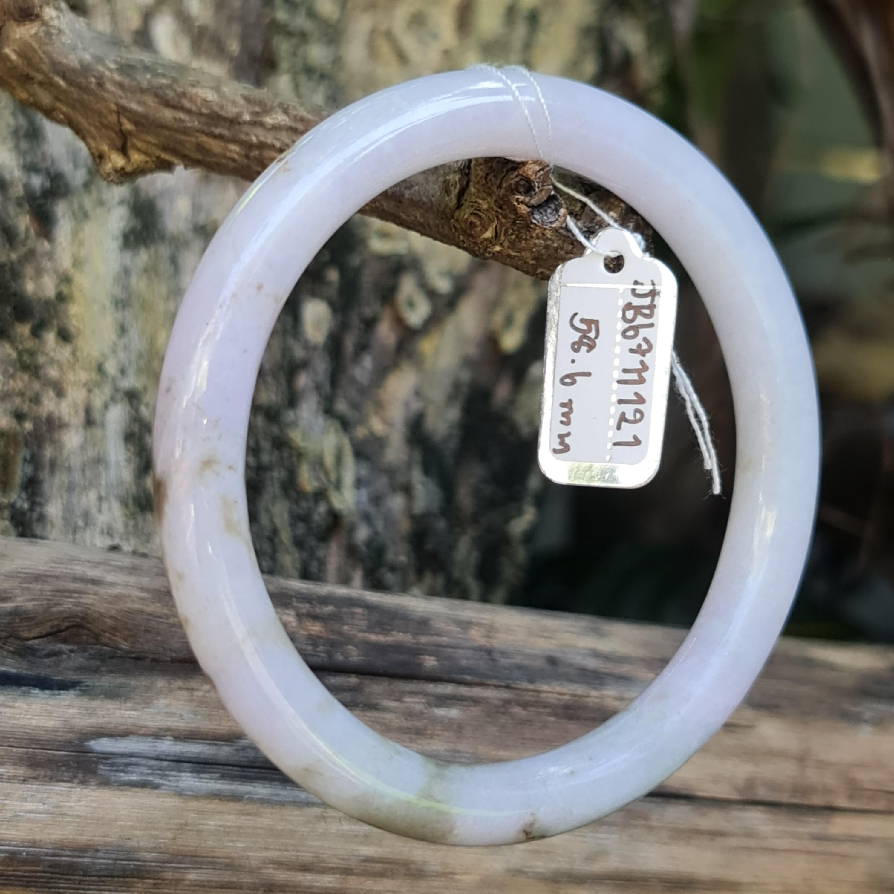 JB6711121 หยก พม่า แท้ Jade กำไลหยก 58.6 มม. (Jadeite bracelet) พม่า (Myanmar)