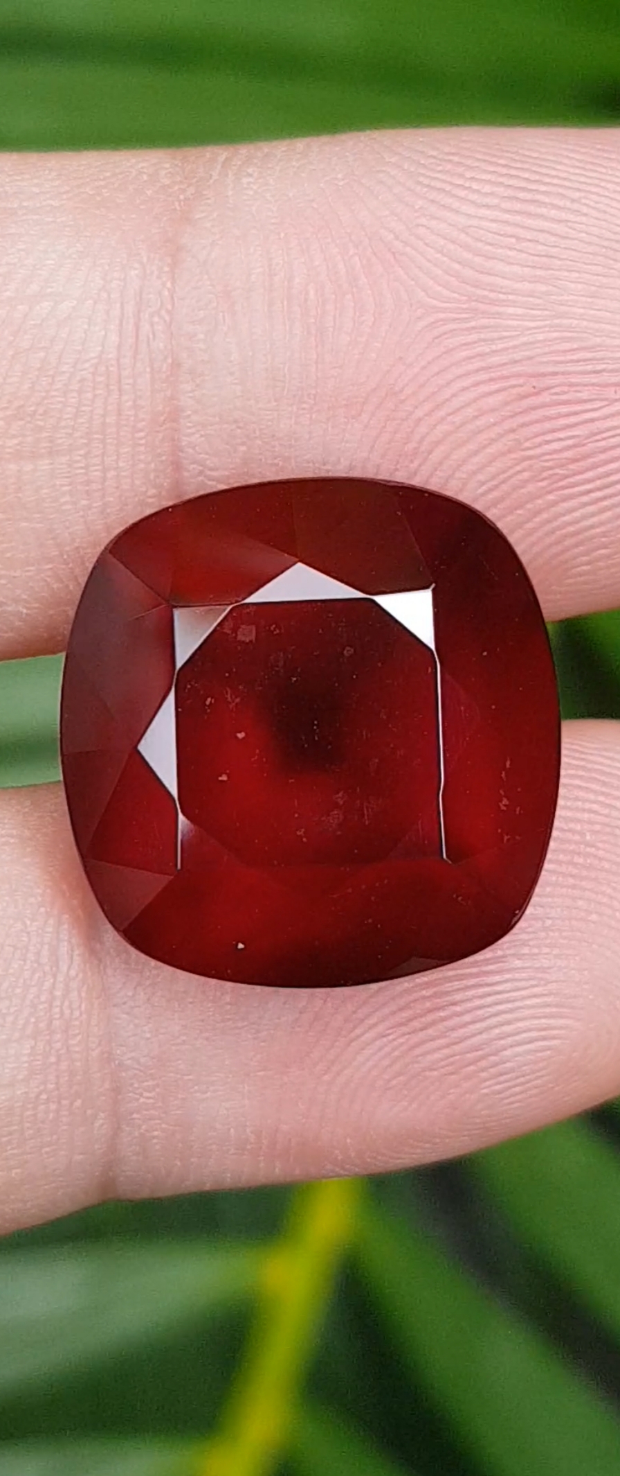 พลอย เฮลโซไนท์ การ์เน็ท Hessonite Garnet 29.71 กะรัต (Cts.) ดิบ Unheated พลอยแท้อัญมณีมงคล ประจําวันเกิด เครื่องประดับพลอย