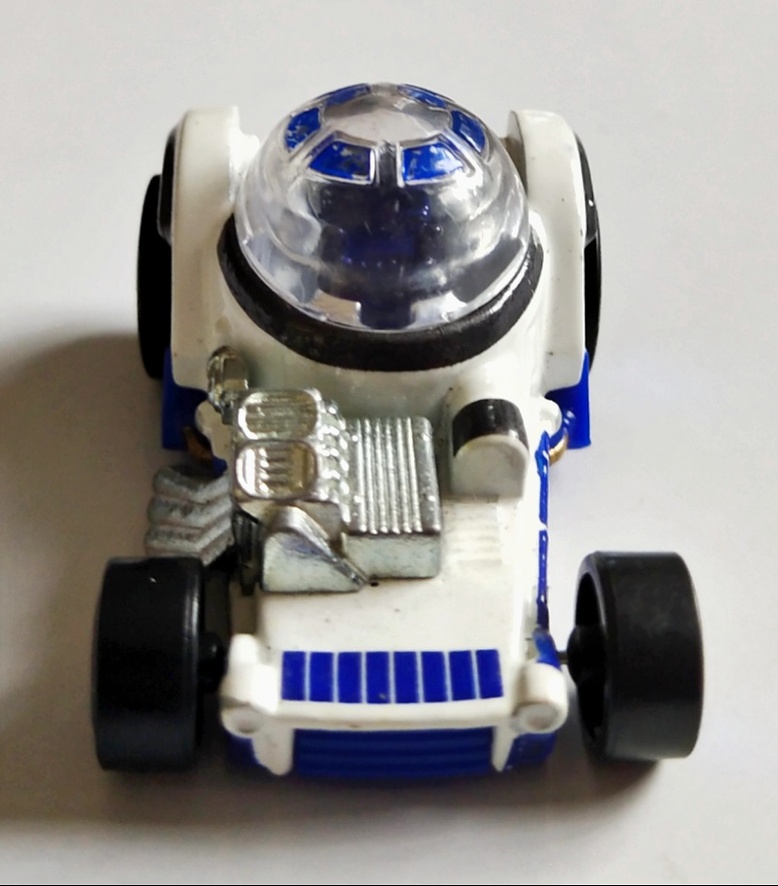 ของเล่น ของสะสม Die cast car รถเหล็ก hotwheel แคแรคเตอร์ R2D2 จาก star wars สภาพใหม่ แกะแพค