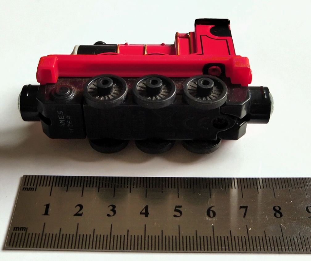 ของสะสม ของเล่น รถเหล็กโธมัส สีแดง"เจมส์" Die Cast train, James, Diesel the red train, Thomas