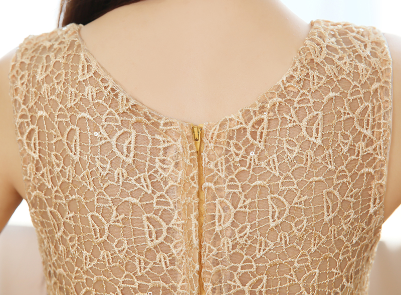 Pre-order ชุดราตรียาว แขนกุด คอกลม ปักดิ้นช่วงอก แต่งผ้าคาดเอว กระโปรงซาติน พริ้วสวย มีซิป