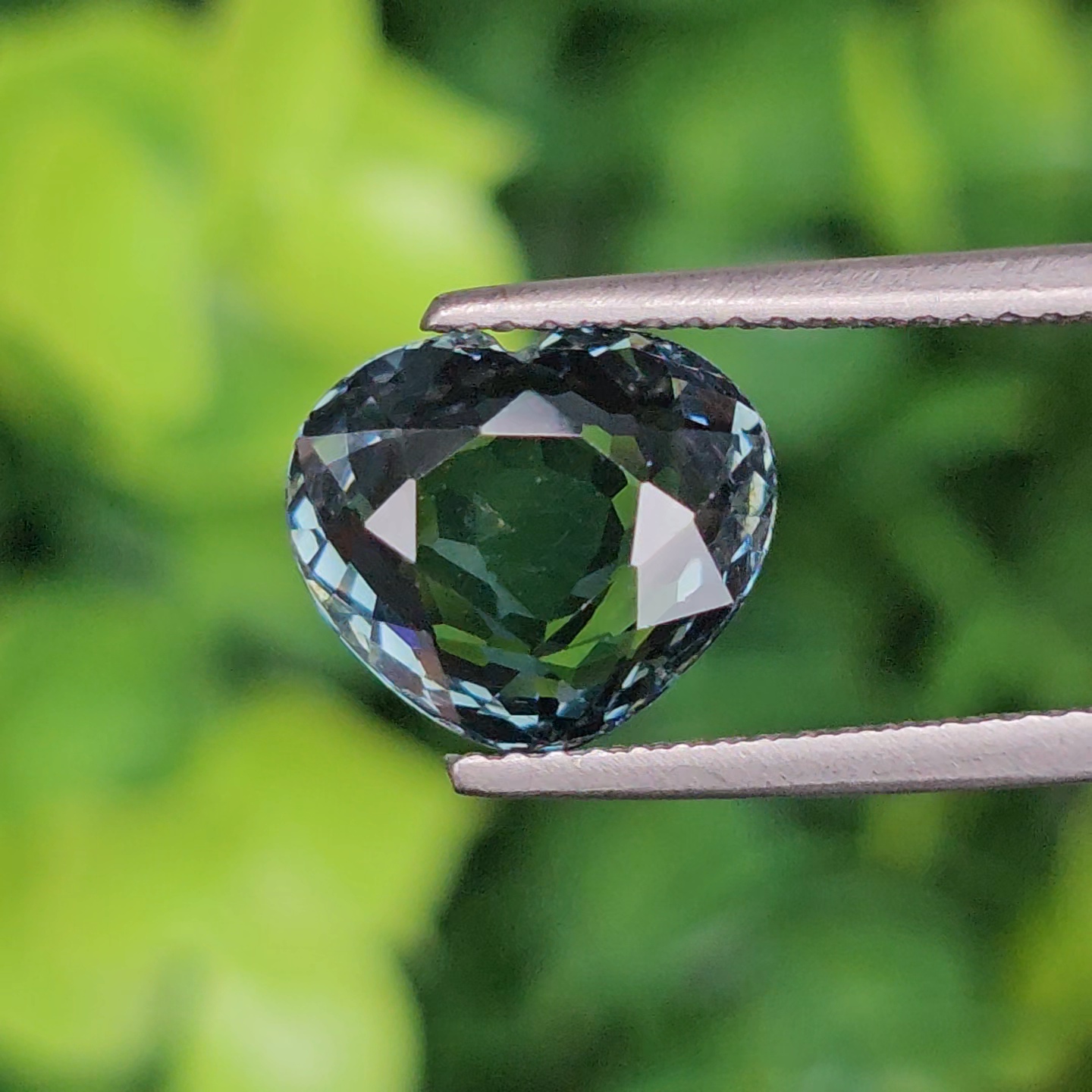 พลอย ทัวร์มาลีน (Tourmaline) 3.27 กะรัต (Cts.) พลอยแท้ อัญมณีมงคลประจําวันเกิด เครื่องประดับพลอย