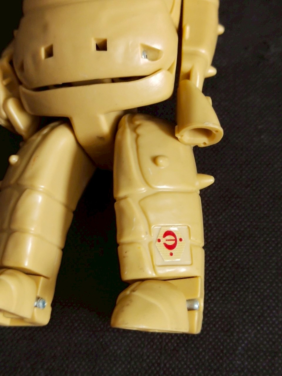 ฟิกเกอร์ ไข่ (ไคจูเอ้ก) ***ขาดมือแส้และหาง ขายตามสภาพ สัตว์ประหลาดคูดอน ขนาดตามรูป แปลงร่างได้ตามภาพ ของไม่ครบ