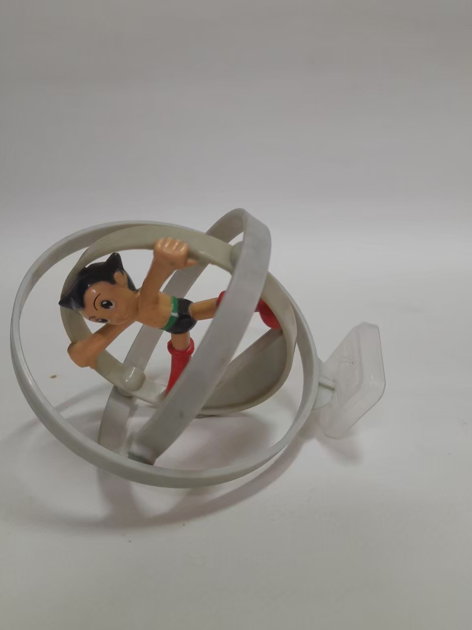 มีหลายภาพ,ฟิกเกอร์ เจ้าหนูปรมาณู อะตอม ฐานโม ตั้งได้ เล่นได้ปกติ มือสอง