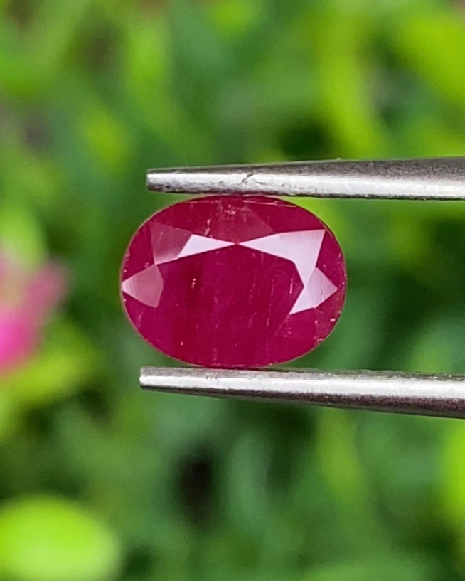 พลอย ทับทิม พม่า (Burmese Ruby Sapphire) 1.40 กะรัต พลอยแท้ อัญมณีมงคลประจําวันเกิด เครื่องประดับพลอย