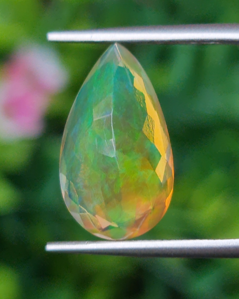 พลอย ฮันนี่ โอปอล Honey Opal 4.16 กะรัต (Cts.) พลอยแท้ อัญมณีมงคลประจําวันเกิด เครื่องประดับพลอย