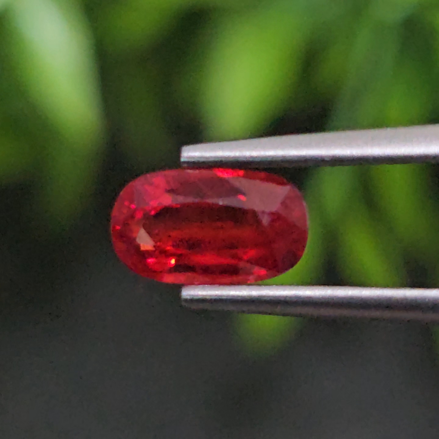 พลอย ทับทิม ซองเจีย Songea Ruby Sapphire 1.07 กะรัต (Cts.) พร้อมใบเซอร์ พลอยแท้ อัญมณีมงคลประจําวันเกิด เครื่องประดับพลอย