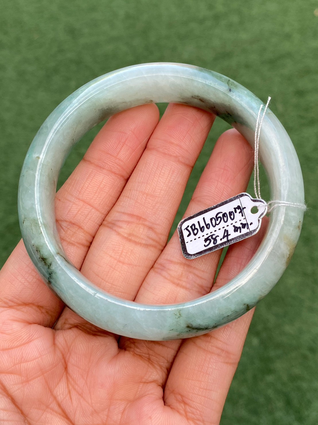 JB6605007 หยก พม่า แท้ Jade กำไลหยก (Jadeite bracelet) พม่า (Myanmar) 58.4 มม.