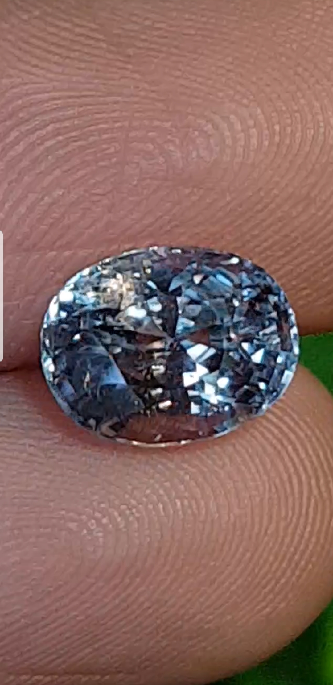 พลอย คัลเลอร์เชนจ์ แซฟไฟร์ Color Change Sapphire 2.77 กะรัต (Cts.) ดิบ พร้อมใบเซอร์ พลอยแท้ อัญมณีมงคลประจําวันเกิด เครื่องประดับพลอย