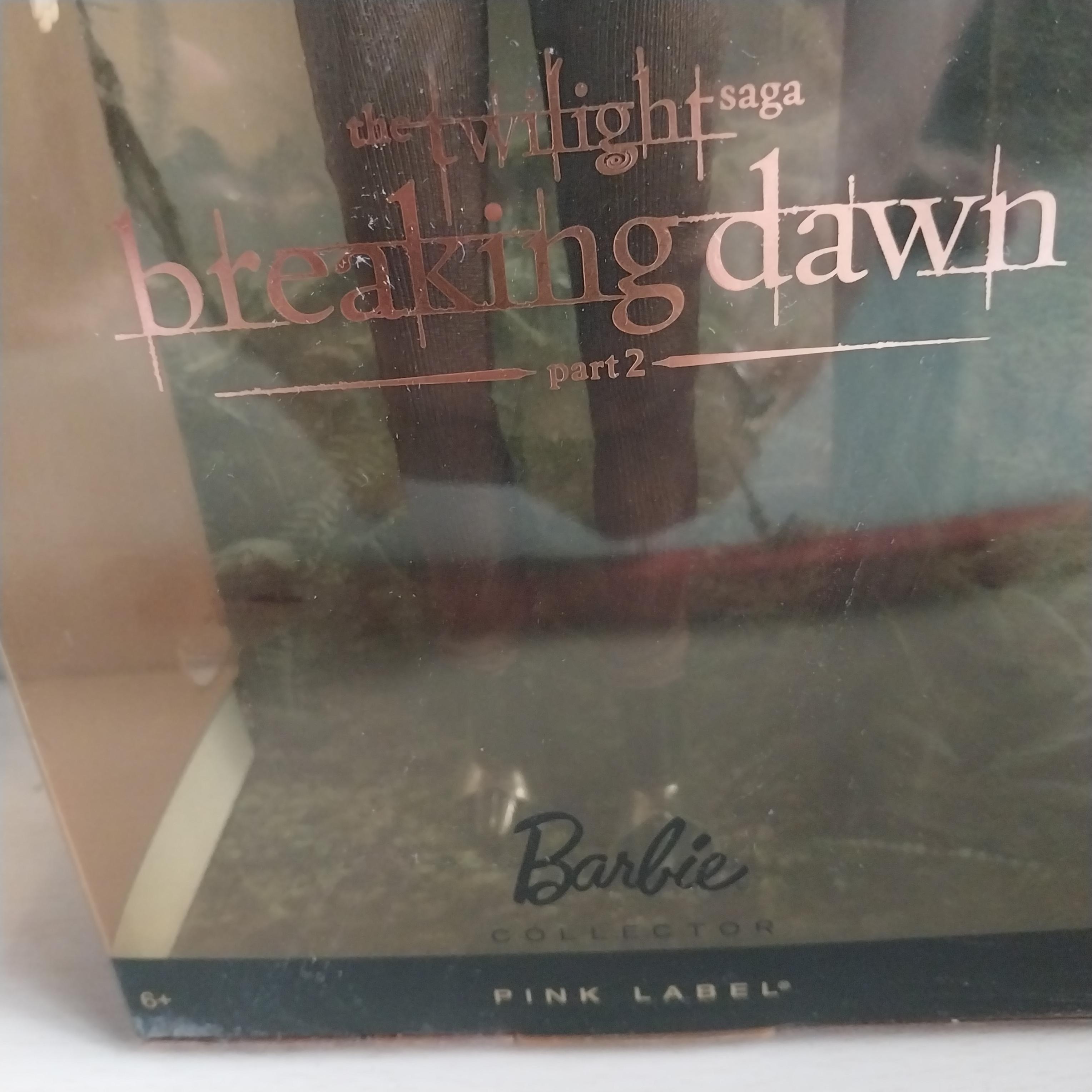 มือ1 เก่าเก็บในกล่อง ตุ๊กตาเบลล่า จากแวมไพร์ทไวไลท์2 ,Vampire Twilight Breaking Dawn ,Pink Label Barbie
