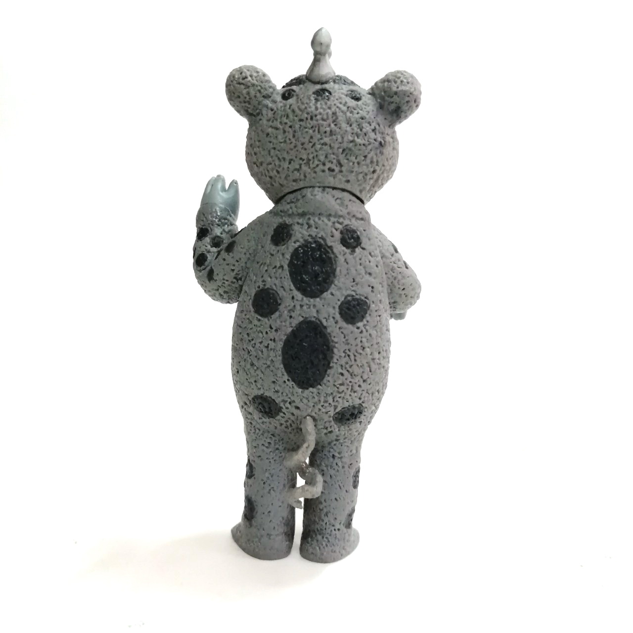 ซอฟ ขนาด3นิ้ว ไคจู บุสก้า (บุสก้าจอมอภินิหาร)รุ่นบุสก้าโบกมือ สีเทา ขนาดตามรูป สภาพดี