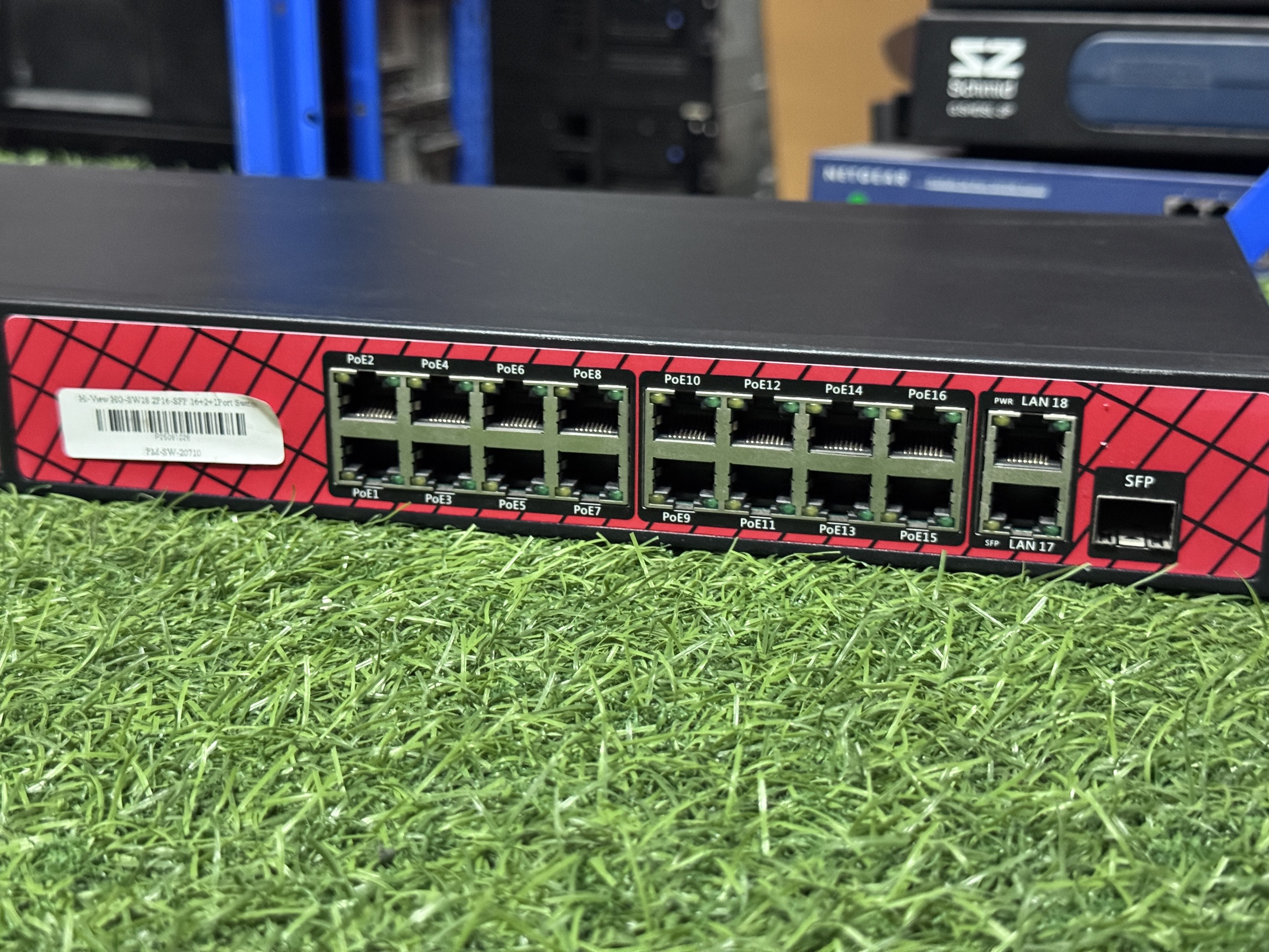 Smart PoE Switch 18 Port Hi-View HG-SW18 2P16-SFP 16+2+1Port Switch