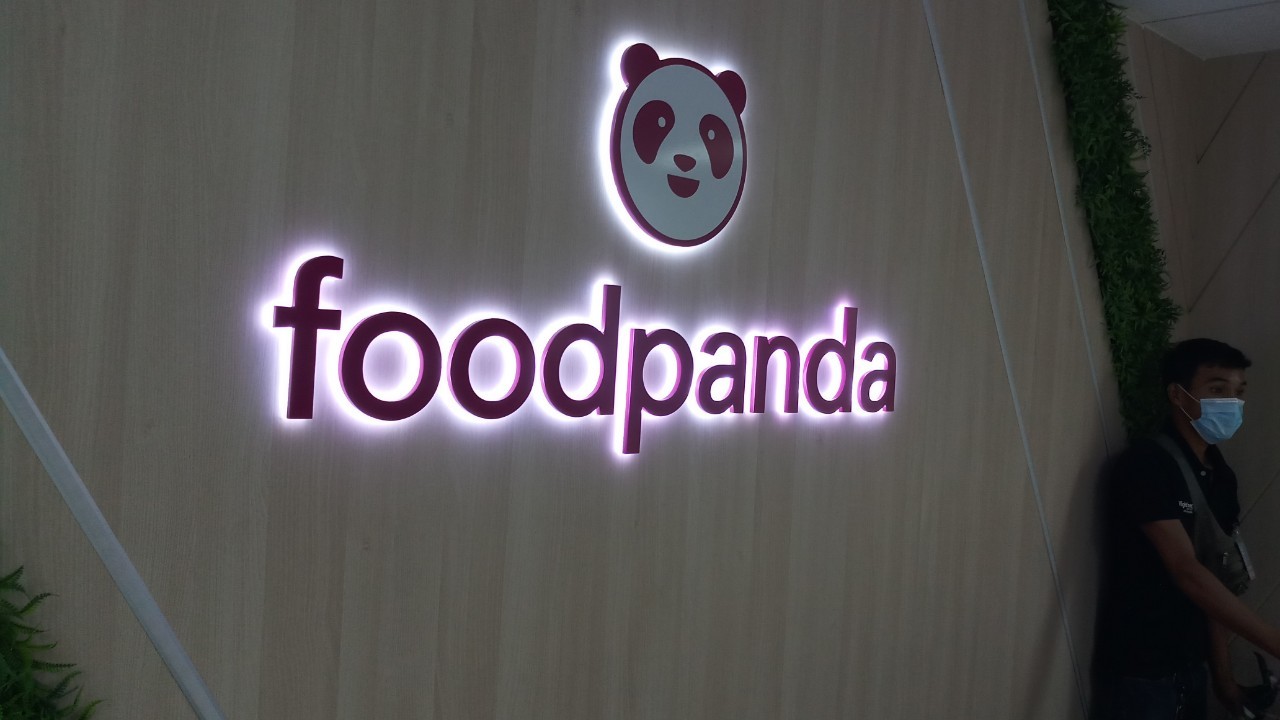 ป้ายไฟออกหลัง