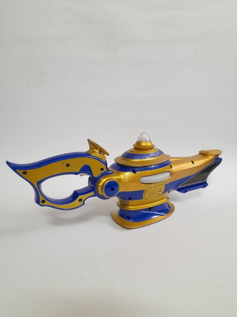 ปืนตะเกียงของมาจิไชนน์(ซ่อมสี) +ซอฟ5นิ้ว มาจิไชน์ จากขบวนการมาจิเรนเจอร์ ฝาปิดรังถ่าน งานโม วงจรใช้ได้ มือสองสภาพดี เก่าเก็บ