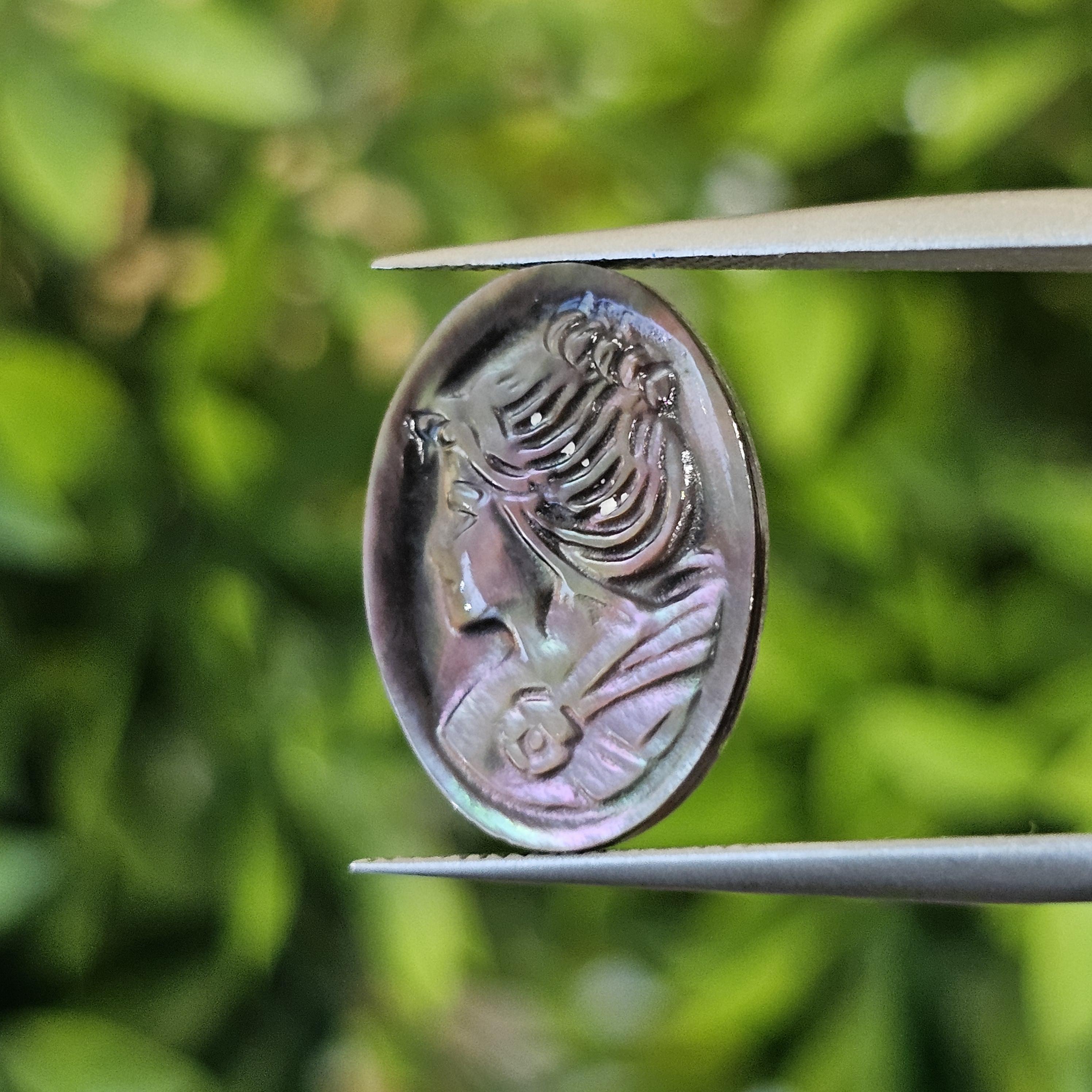 เปลือกหอยมุก แกะสลัก Pearl Shell Carved 3.59 กะรัต (Cts.)