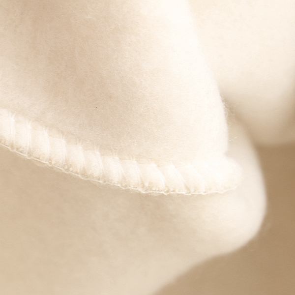 เสื้อสเวตเตอร์กันหนาว มีฮู้ด แต่งกระเป๋าหน้า (12336LM)