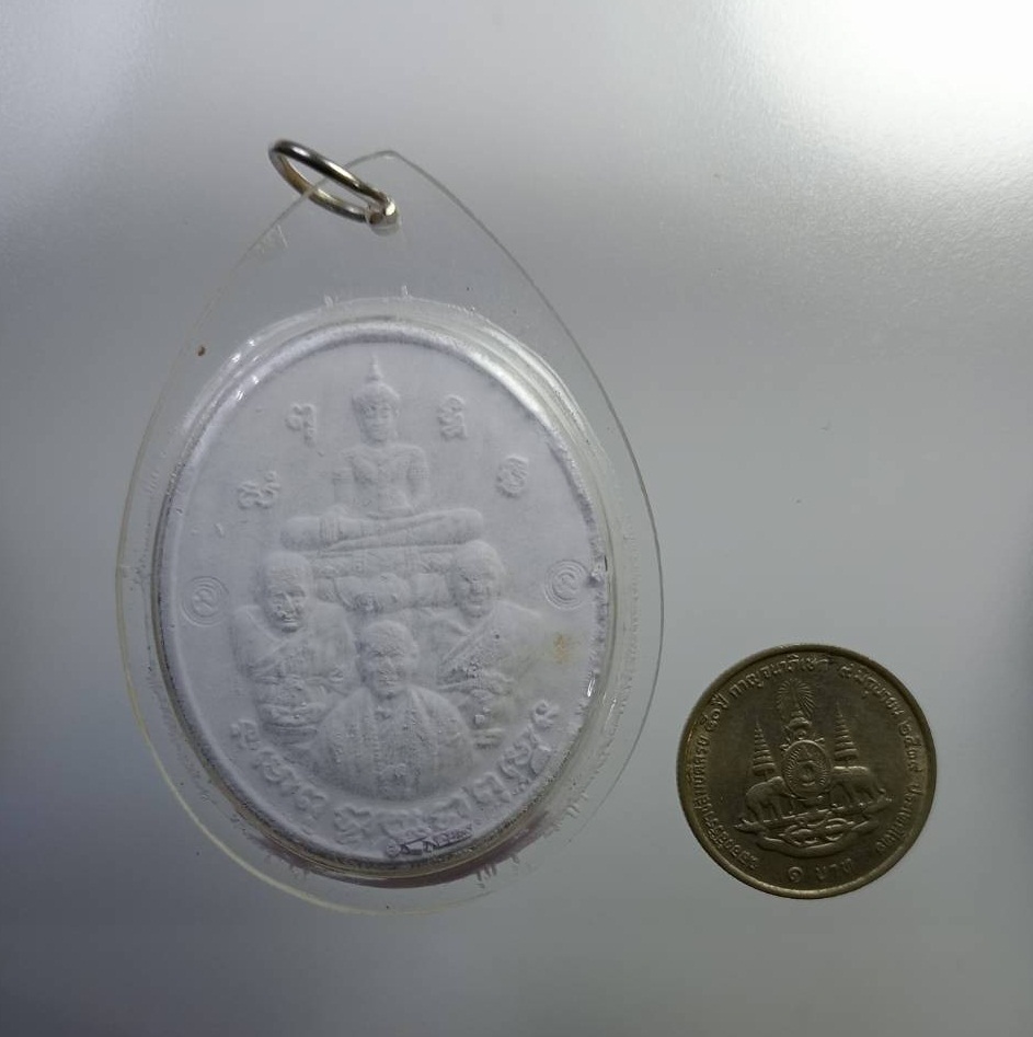 ผ2822 พระผงจักรพรรดิ หลวงตาม้า หลวงปู่ดู่ หลวงปู่ทวด วัดพุทธพรหมปัญโญ จ.เชียงใหม่