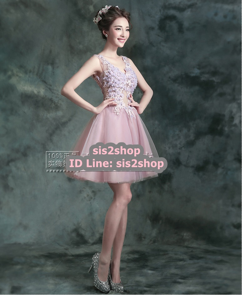 พร้อมเช่า ชุดแฟนซีสั้น แบบแขนกุด เนื้อผ้าเป็นตาข่ายแบบซีทรู แต่งดอกและลูกปัด สีม่วง (เชือกผูกหลัง)