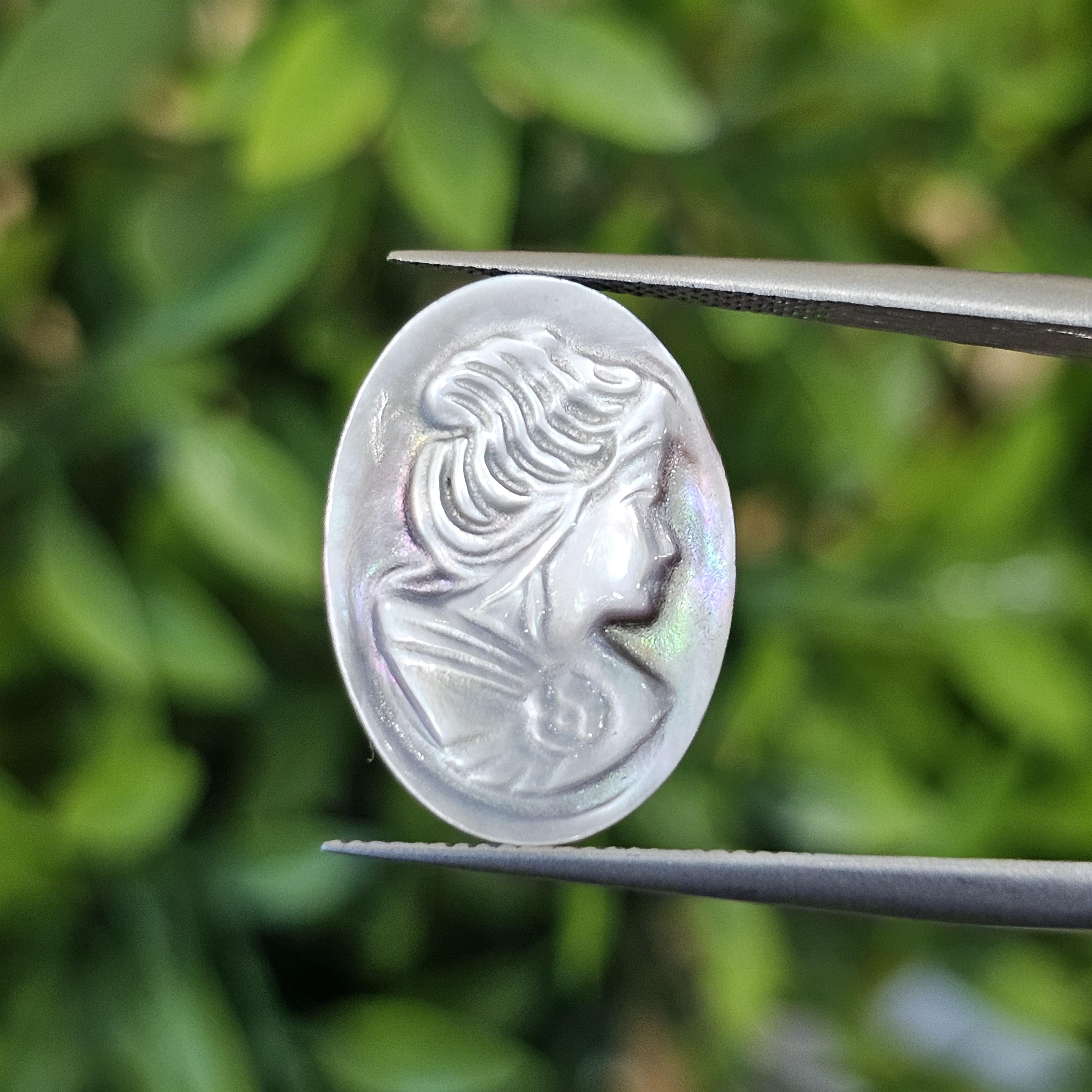 เปลือกหอยมุก แกะสลัก Pearl Shell Carved 4.38 กะรัต (Cts.)