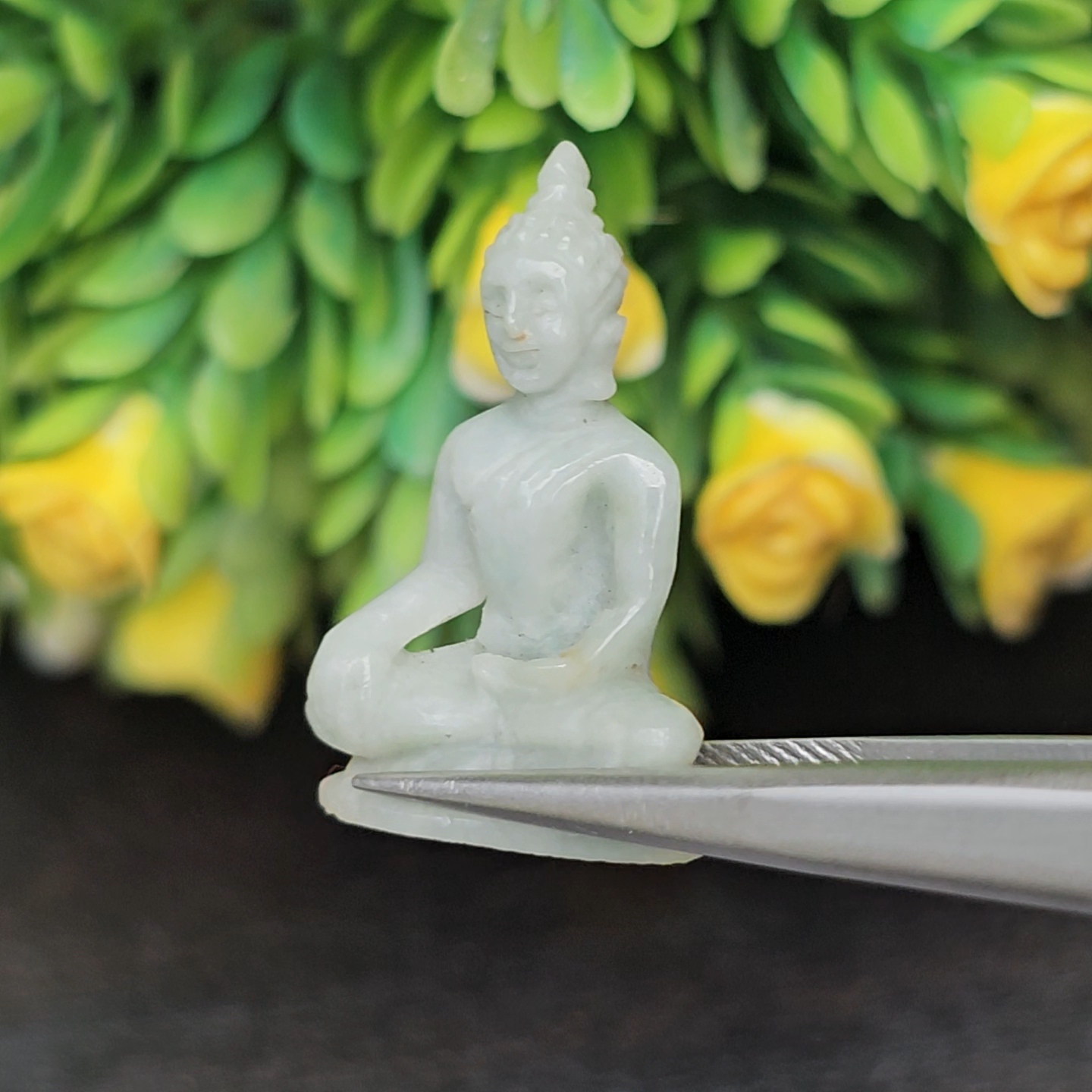 หยก แกะสลัก รูป พระ (Burmese jadeite) 15.29 กะรัต (cts.) หยก พม่า แท้