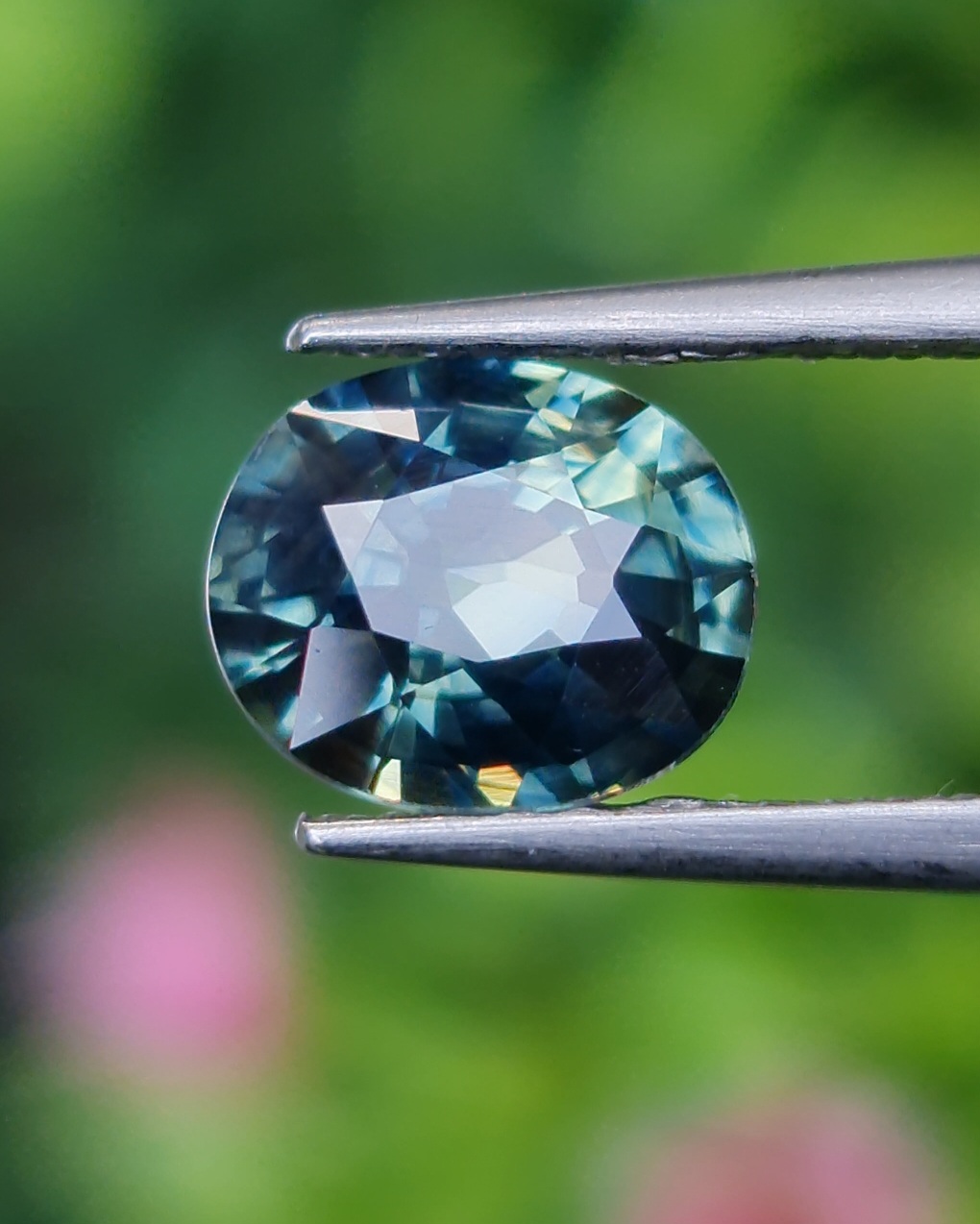 พลอย แซฟไฟร์ 3 สี Tri-Color Sapphire 1.29 กะรัต (Cts.) ดิบ (Unheated) พลอยแท้ อัญมณีมงคลประจําวันเกิด เครื่องประดับพลอย