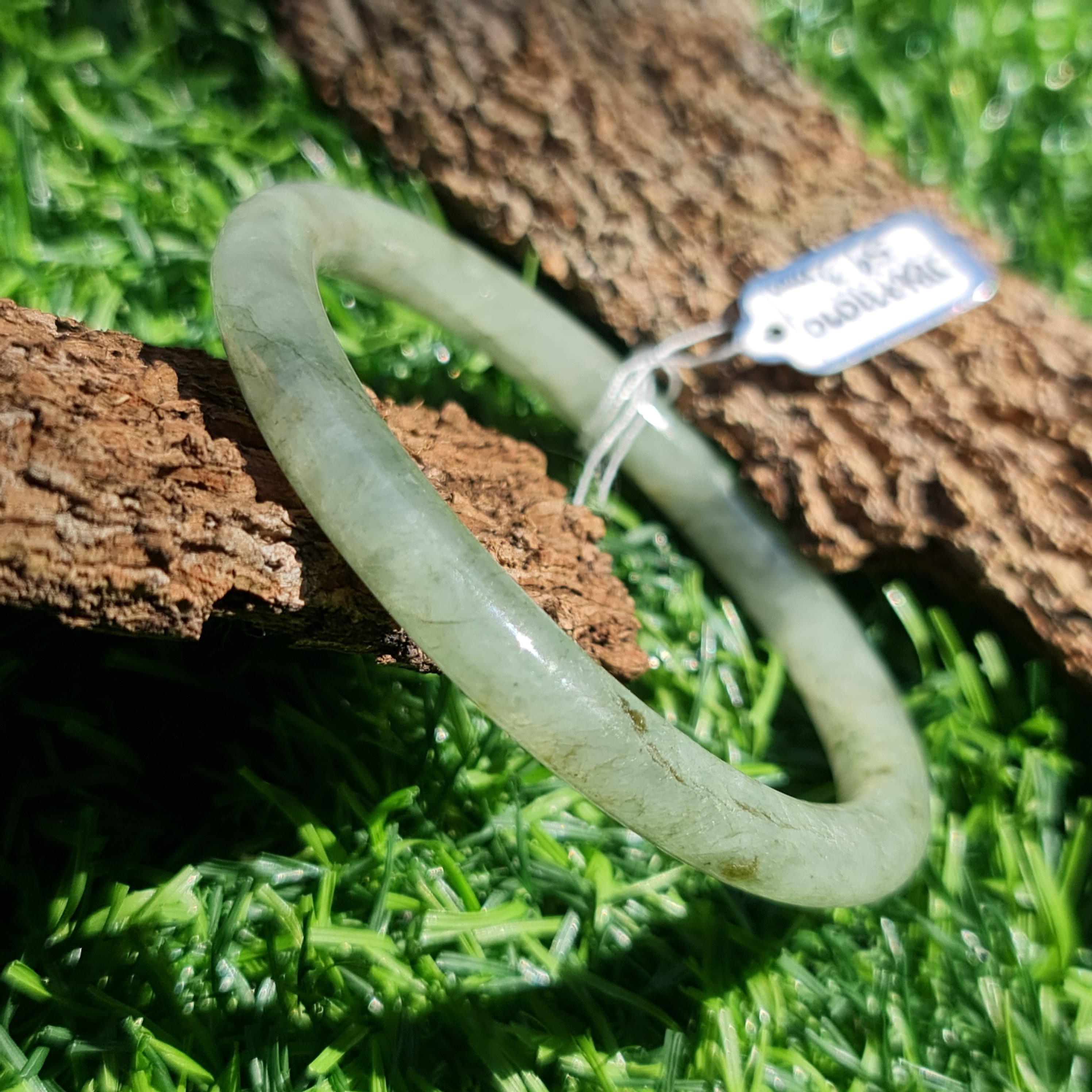 JB6711090 หยก พม่า แท้ Jade กำไลหยก 59.3 มม. (Jadeite bracelet) พม่า (Myanmar)