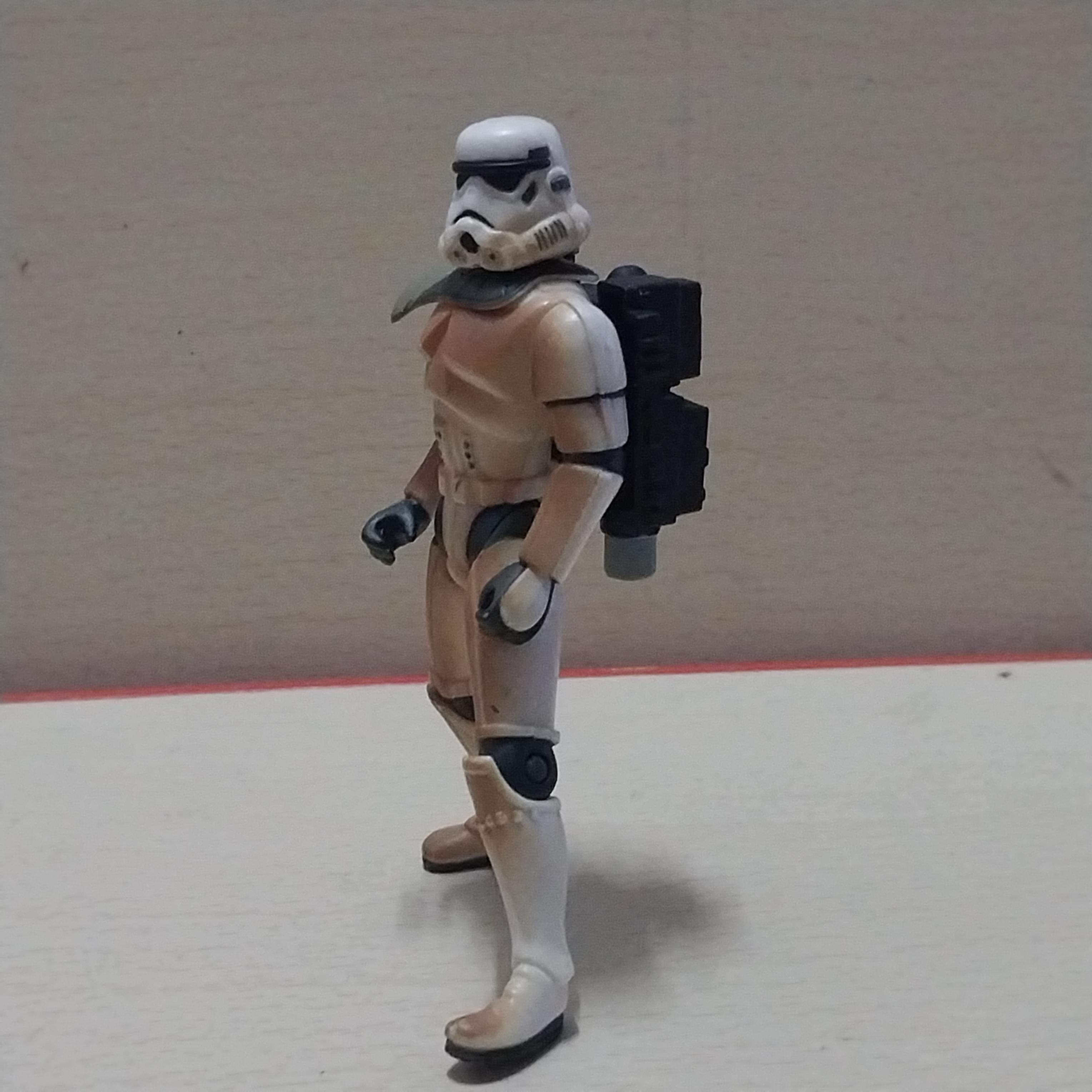 มีหลายภาพ ฟิกเกอร์ Snow Trooper Commander จากภาพยนตร์ Star Wars สตาร์วอร์ส ขนาด และของมี ตามภาพ