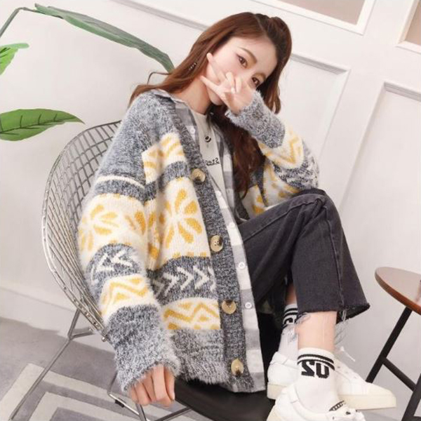 คาร์ดิแกนกันหนาวรุ่นหนา เสื้อคลุมไหมพรมขนนุ่มถักลายวินเทจ (12275B)