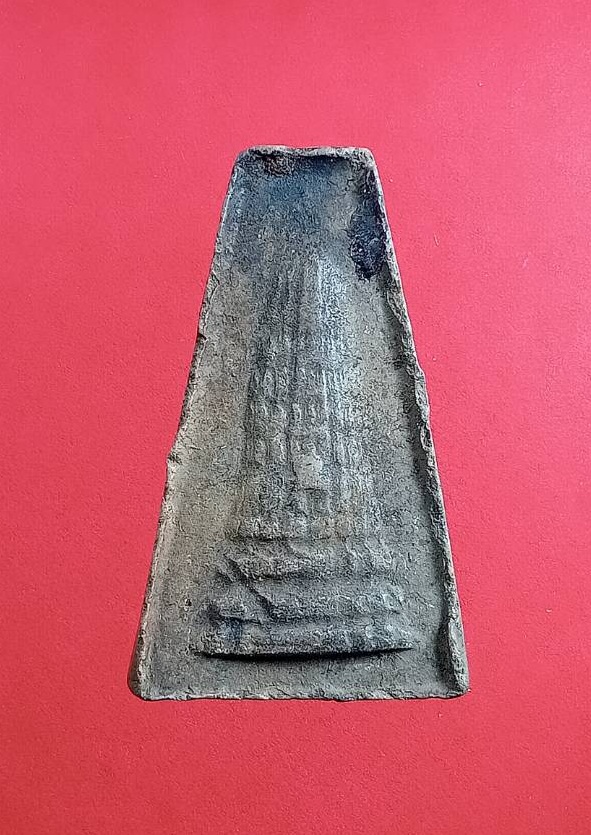 ผ3025 พระผงสุพรรณ วัดพระศรีรัตนมหาธาตุ จ.สุพรรณบุรี