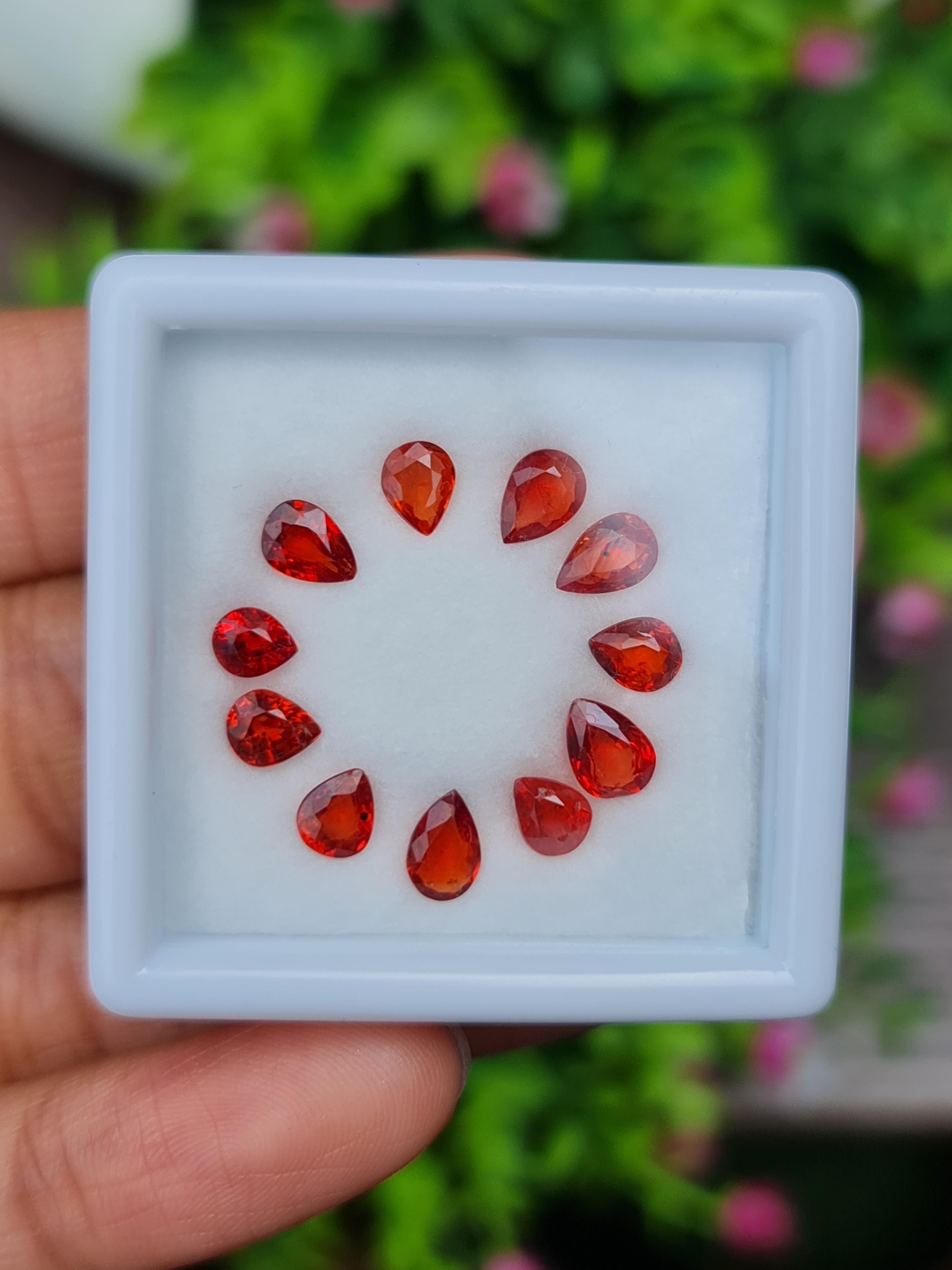 พลอย ซองเจีย แซฟไฟร์ Songea Sapphire 11 เม็ด 5.09 กะรัต (Cts.) พลอยแท้ อัญมณีมงคลประจําวันเกิด เครื่องประดับพลอย