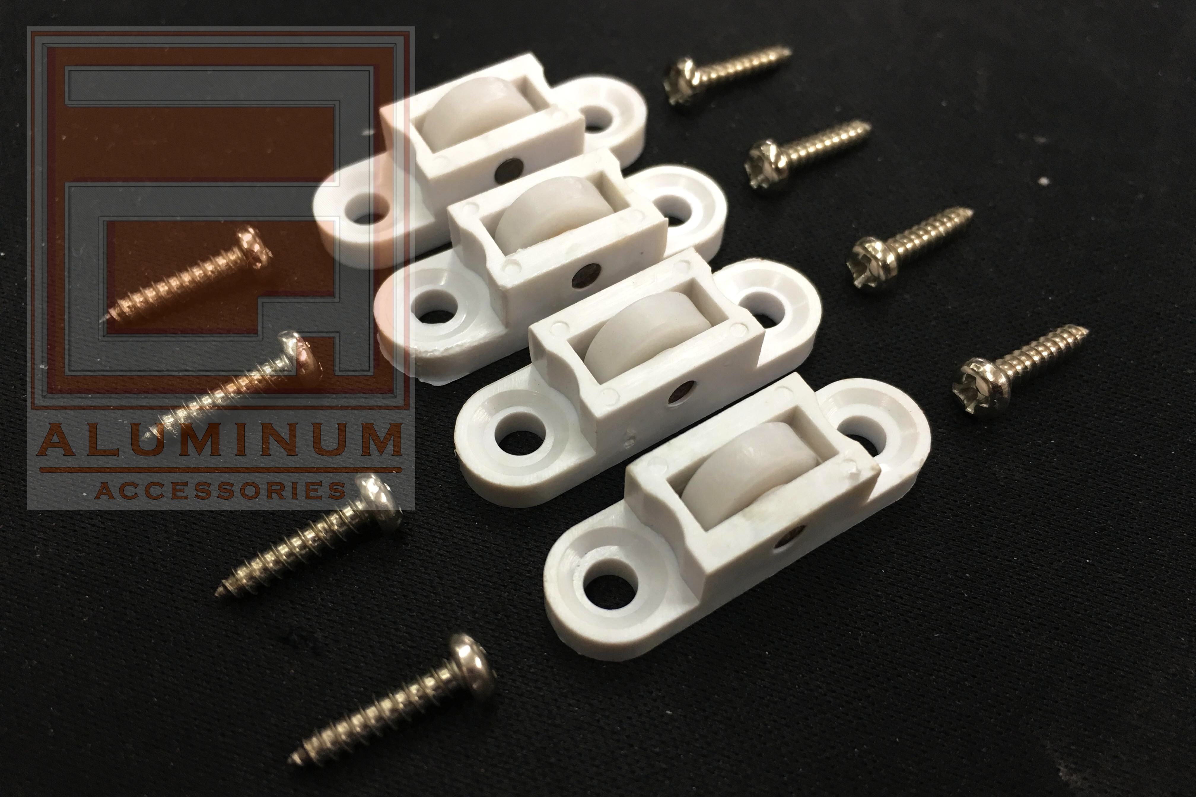 ล้อมุ้งพลาสติก สำหรับบานเลื่อน PVC