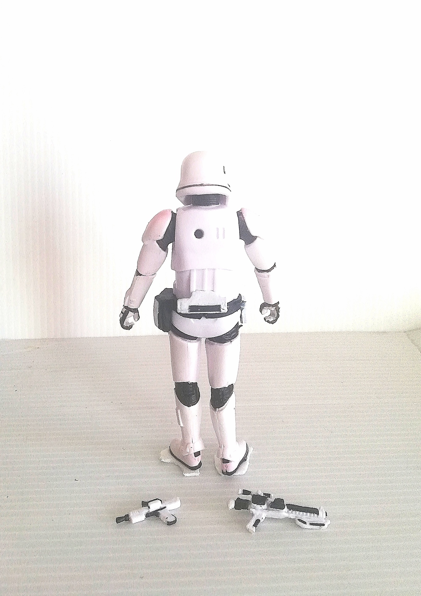 ของสะสมจากสตาร์วอร์ โมเดล Star Wars, First Order Storm Trooper ** บริเวณหัวไหล่เปื้อนสีชมพู