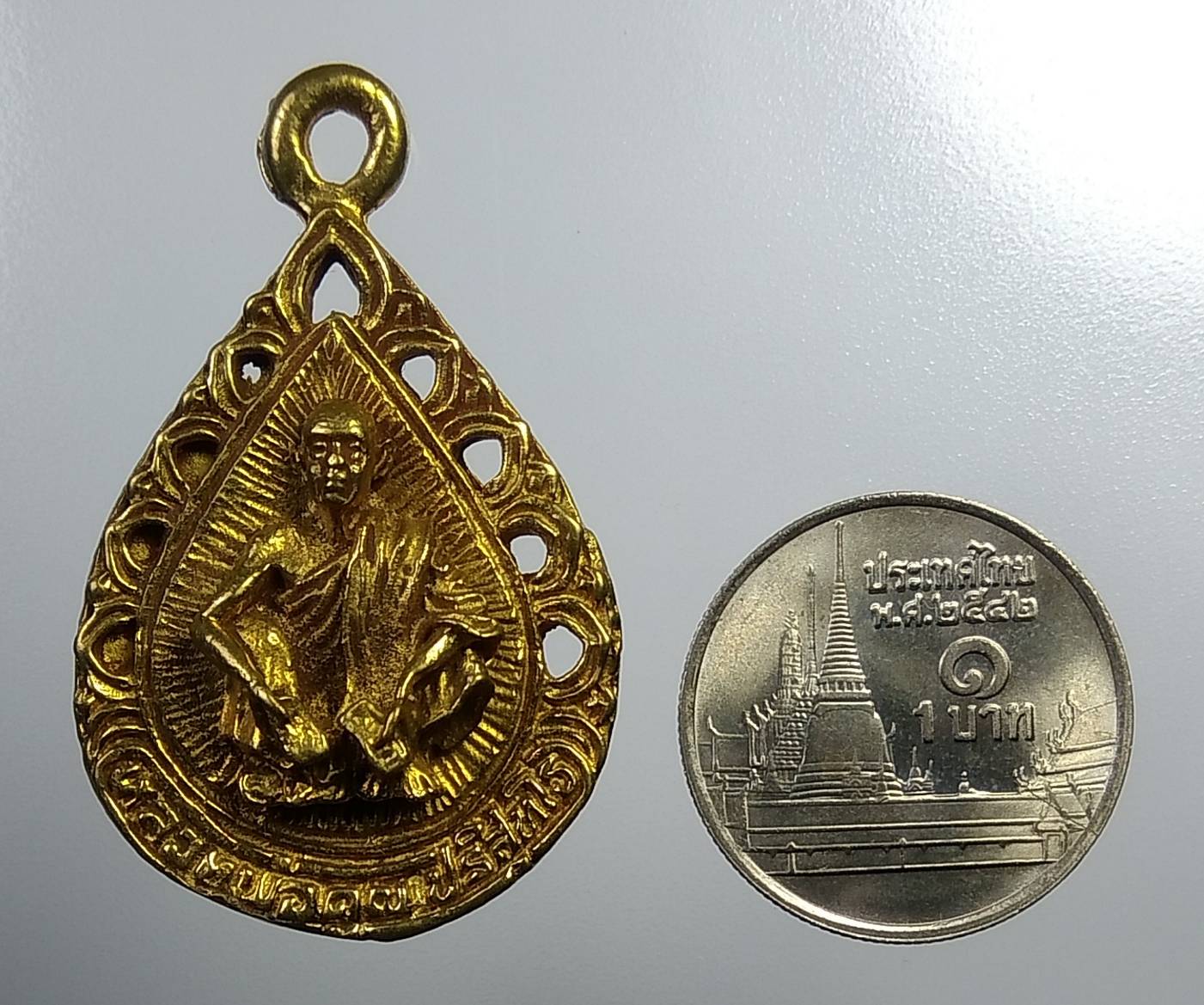 A934 หลวงพ่อคูณ รุ่นนับแบงค์ เสาร์ 5 คูณพันล้าน ปี 2537