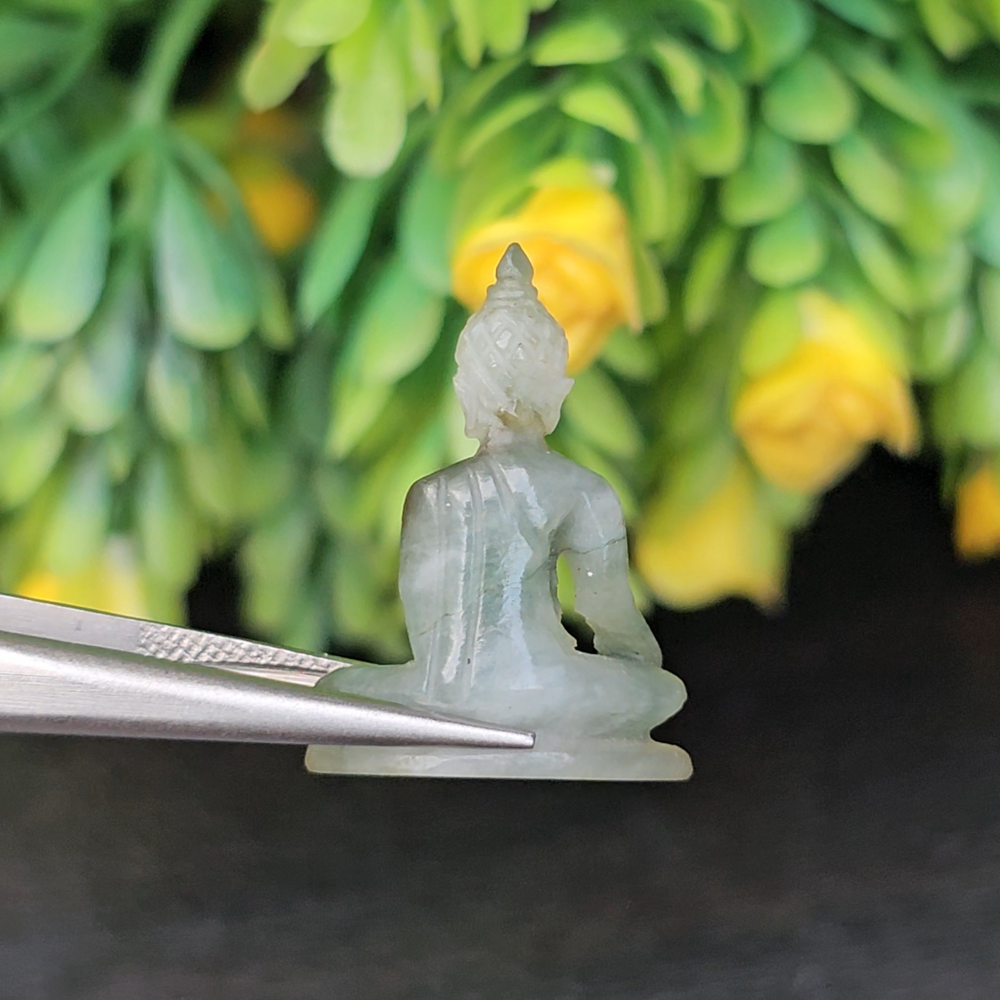 หยก แกะสลัก รูป พระ (Burmese jadeite) 9.86 กะรัต (cts.) หยก พม่า แท้