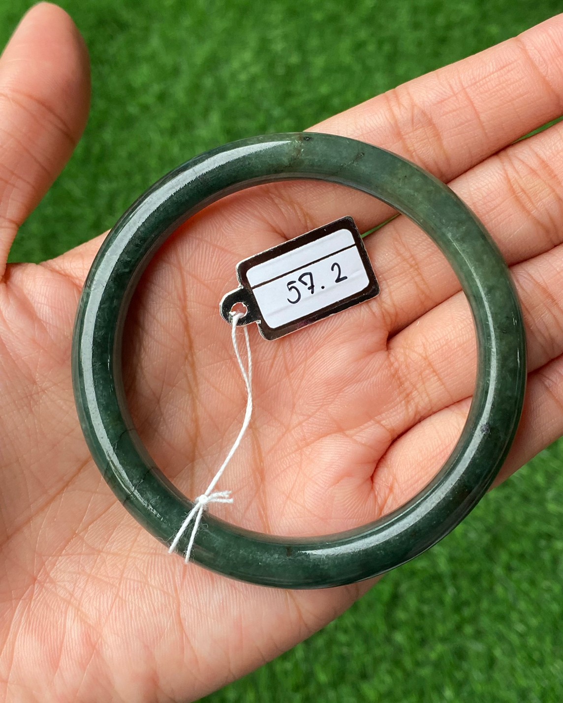 JB57021 หยก พม่า แท้ Jade กำไลหยก (Jadeite bracelet) 57.2 มม. พม่า (Myanmar)