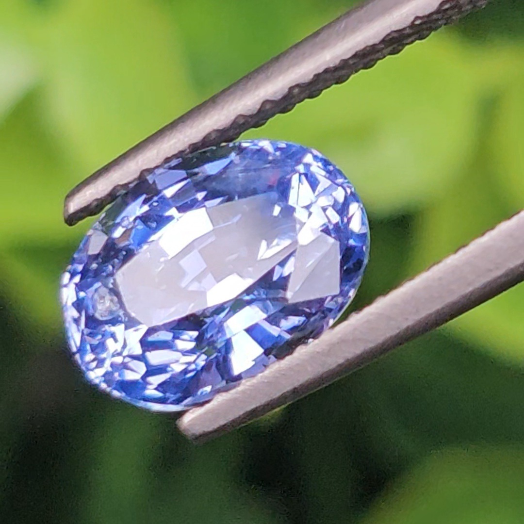พลอย ไพลิน blue sapphire 2.73 กะรัต (Cts.) ดิบ unheated พร้อมใบเซอร์ พลอยแท้ อัญมณีมงคลประจําวันเกิด เครื่องประดับพลอย
