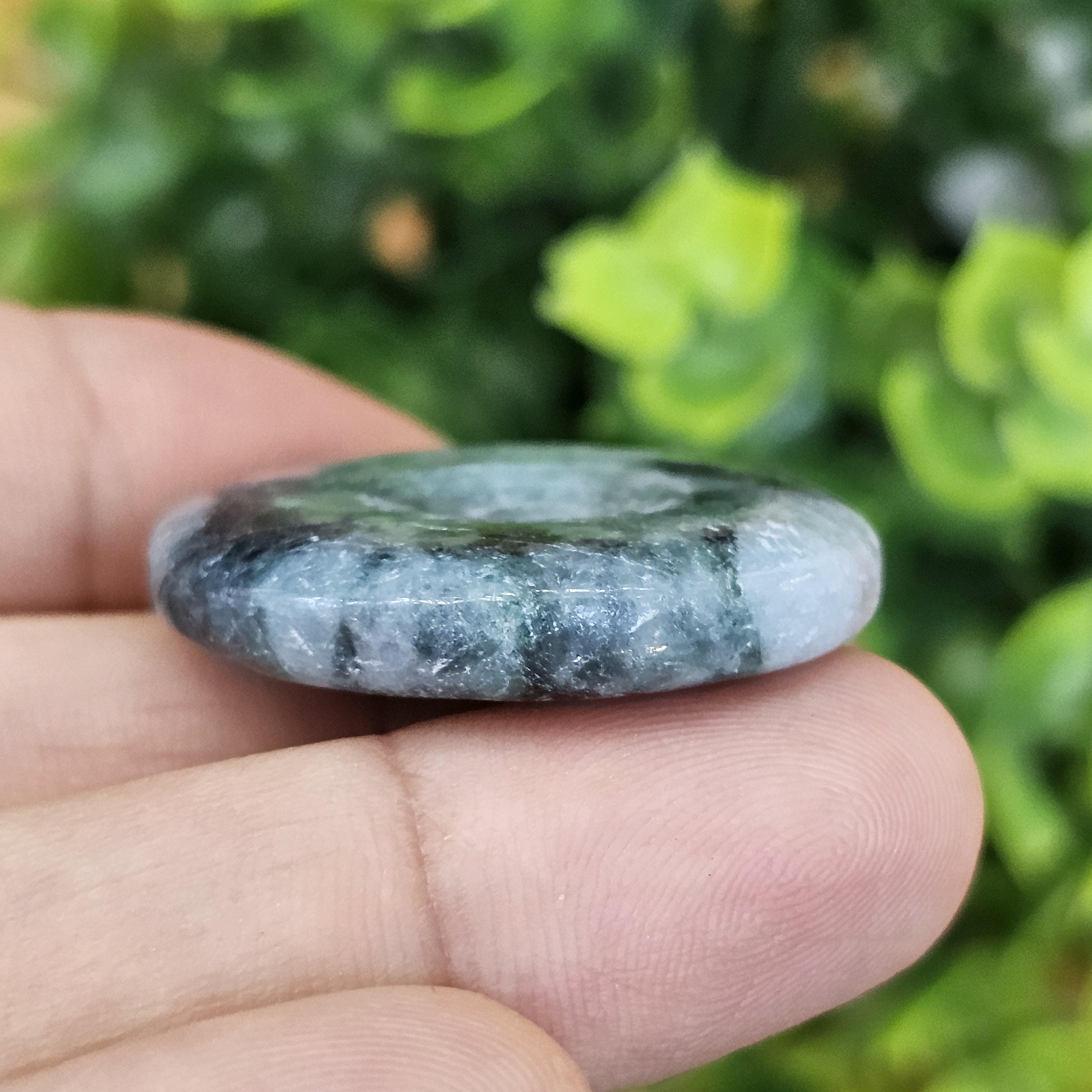 หยก พม่า แท้ Jade จี้โดนัทหยก (Bi-dise jadeite) พม่า (Myanmar) 60.20 กะรัต (Cts.)