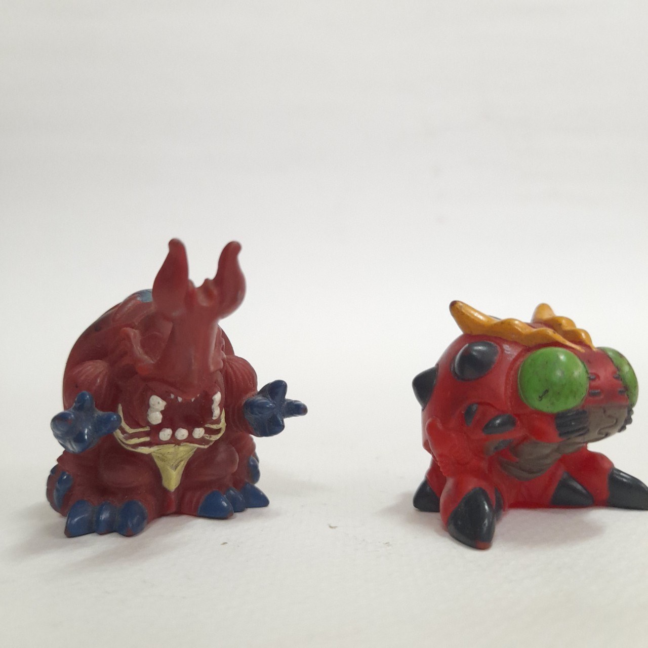 ซอฟสวมนิ้ว ขนาดตามรูป จากเรื่อง บีไฟเตอร์ มือสอง*** มีรอยเลอะ ขายคู่