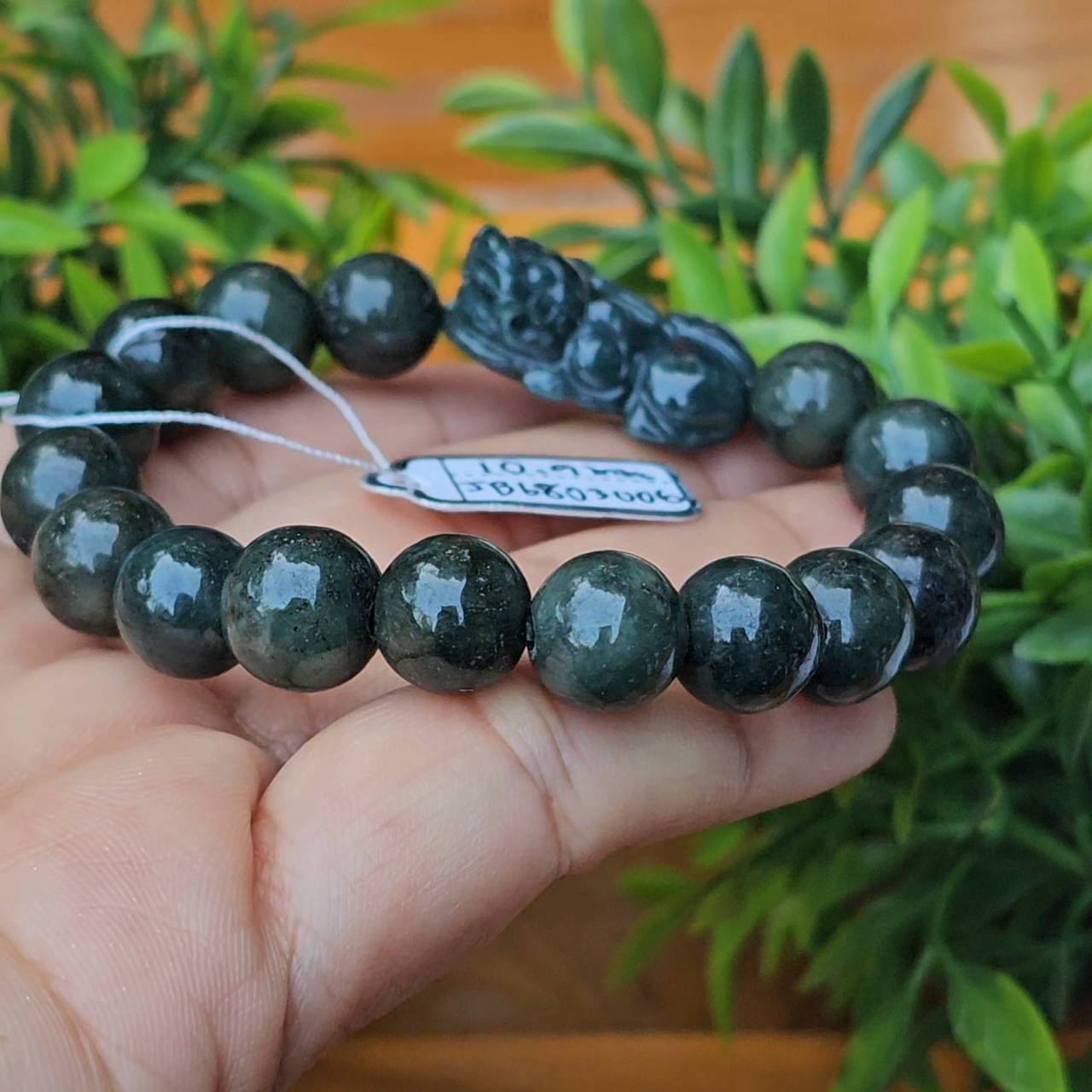 JB6803006 หยก พม่า แท้ Jade กำไล ปี่เซียะ ประคำหยก 10.9 มม. (Jadeite Beads Bracelet) พม่า (Myanmar)