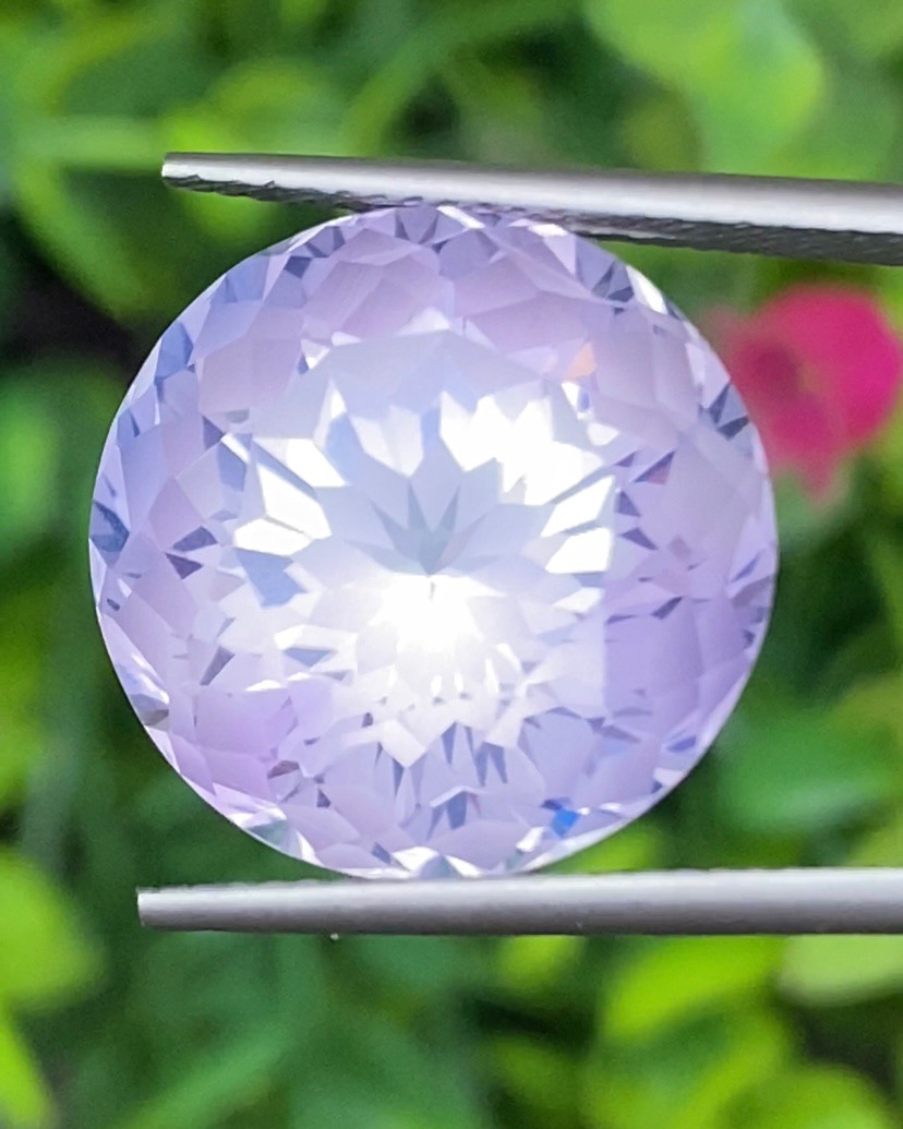 พลอย ลาเวนเดอร์ ควอตซ์ Lavender Quartz 17.72 กะรัต (Cts.) พลอยแท้ อัญมณีมงคลประจําวันเกิด เครื่องประดับพลอย