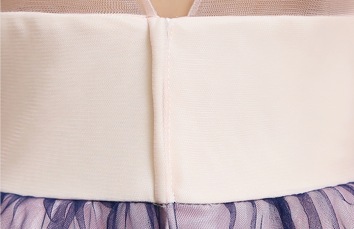 Pre-order ชุดราตรีเด็ก ชุดออกงาน ชุดกระโปรง สไตล์เจ้าหญิง แขนกุด แต่งดอกไม้ช่วงอก กระโปรงฟูฟ่อง มีซิปหลัง สำเนา