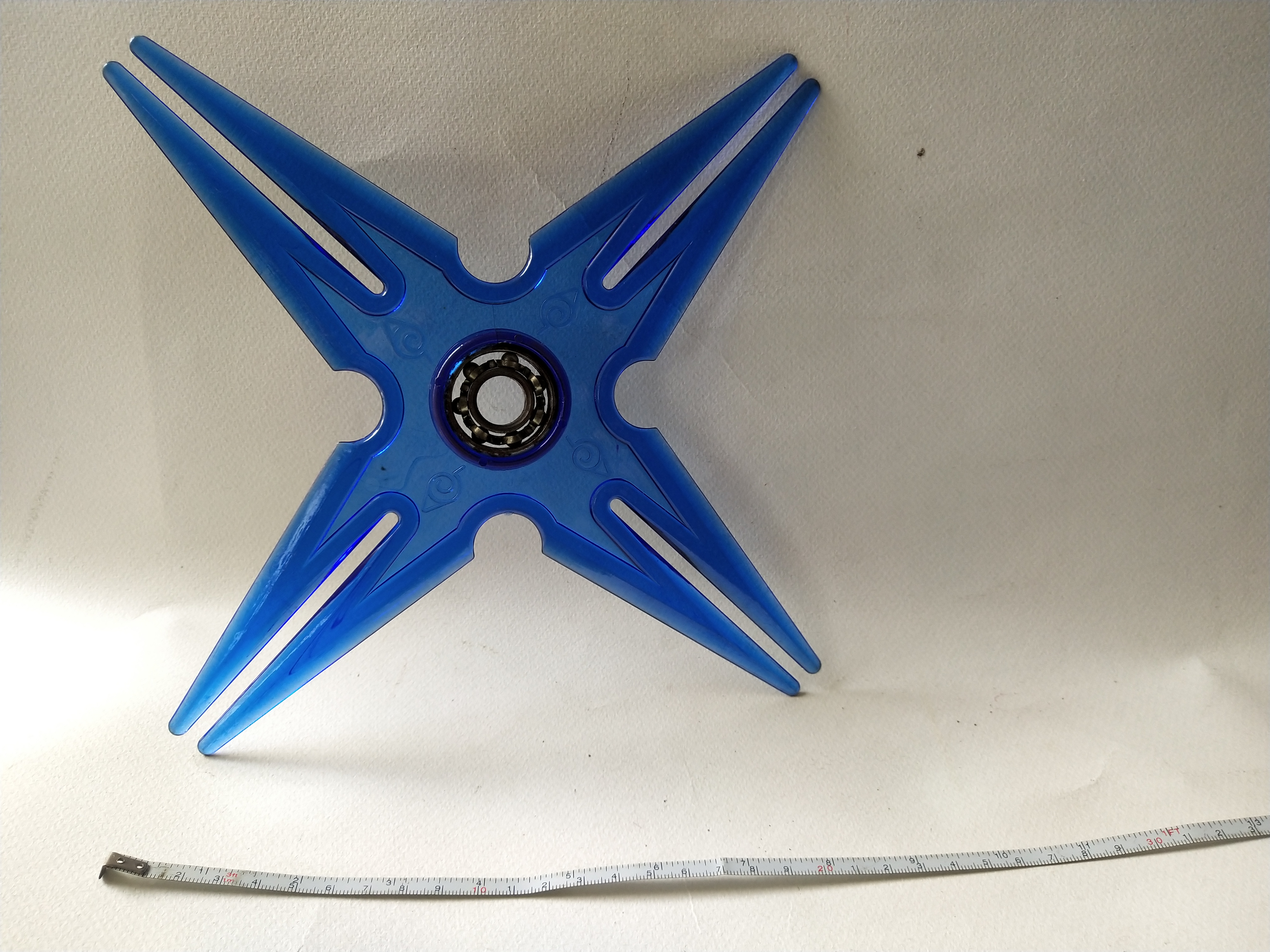 ของเล่นสำหรับสะสม อาวุธขว้างชูริเคนขนาดประมาณ 18 ซม. กรุณาเลือกแบบ (ราคาต่อชิ้น) วัสดุพลาสติก แตกหักได้ ตรงกลางเป็นเหล็ก มีน้ำหนัก