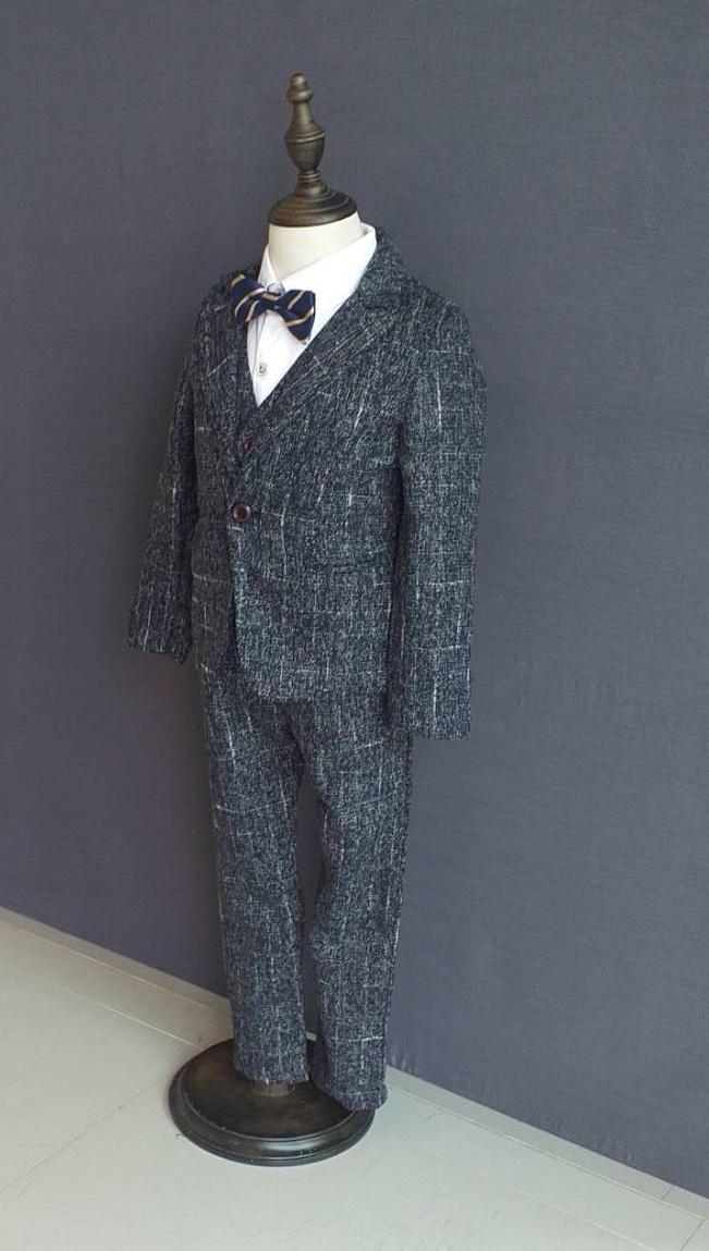 เช่า ชุดสูทเด็กชาย สีเทาดำ กระดุมเดียว ทรงคลาสสิก