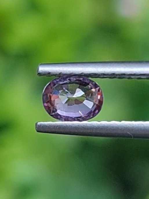 พลอย เพอเพิล แซฟไฟร์ สีม่วง Purple Sapphire ดิบ Unheated 0.45 กะรัต (Cts.) พลอยแท้ อัญมณีมงคลประจําวันเกิด เครื่องประดับพลอย