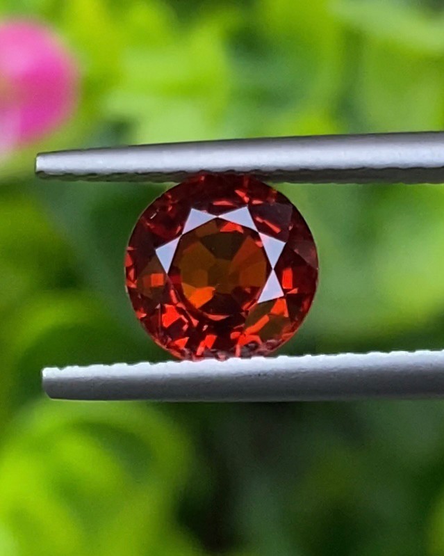 พลอย สเปสซาร์ไทต์ Spessartite Garnet 1.55 กะรัต (Cts.) พลอยแท้ อัญมณีมงคลประจําวันเกิด เครื่องประดับพลอย