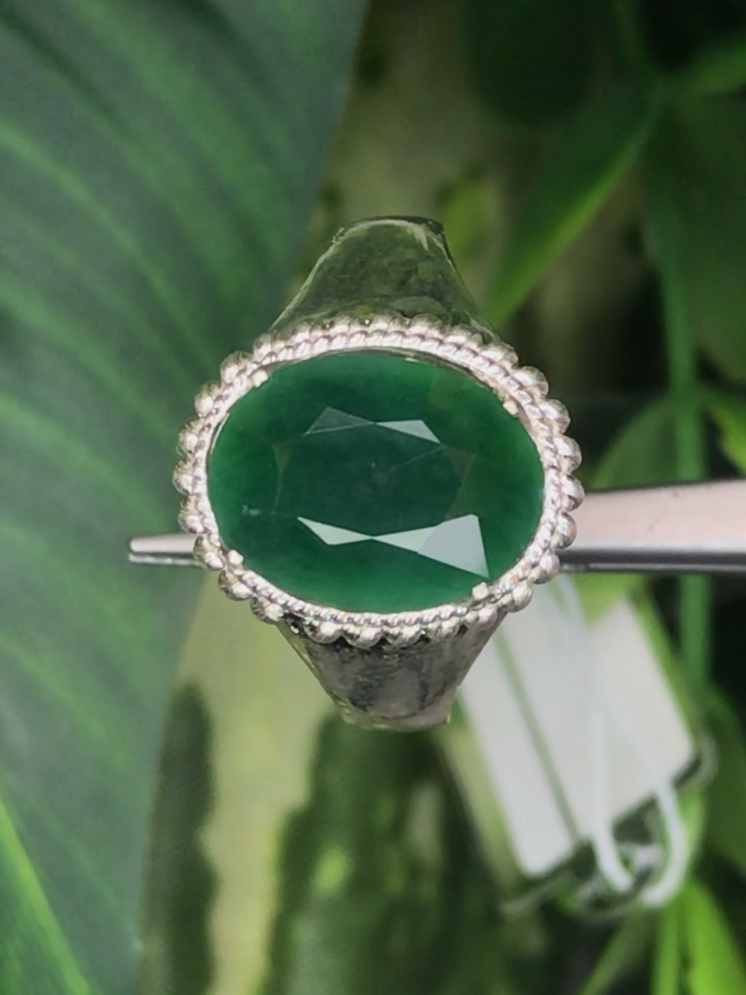 หยก พม่า แท้ Jade แหวนหยก 翡翠戒指 (Jadeite ring) ดิบ (Size) 58 ไม่ผ่านการปรับปรุง (Type A) พม่า (Myanmar)