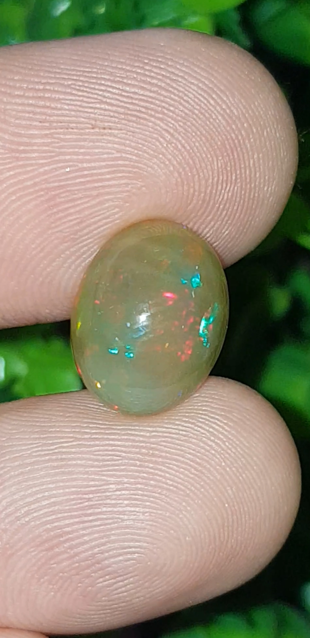 พลอย โอปอล Opal 3.84 กะรัต (Cts.) พลอยแท้ อัญมณีมงคลประจําวันเกิด เครื่องประดับพลอย